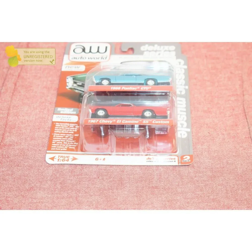 Auto World Deluxe 1967 Chevy El Camino SS & 1966 Pontiac GTO 1:64 Scale